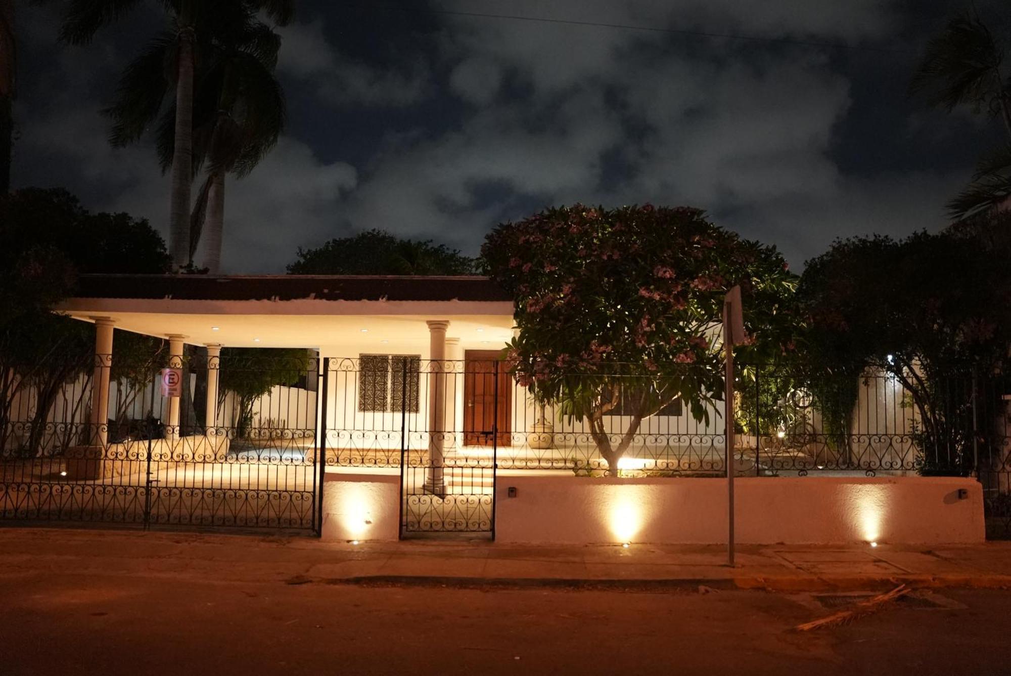 ホテル Casa Elda メリダ エクステリア 写真